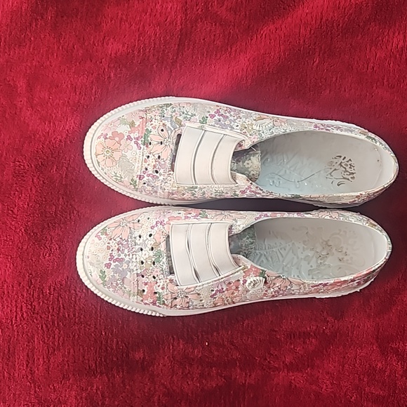 girls size 3 floral shoes - Picture 1 of 4